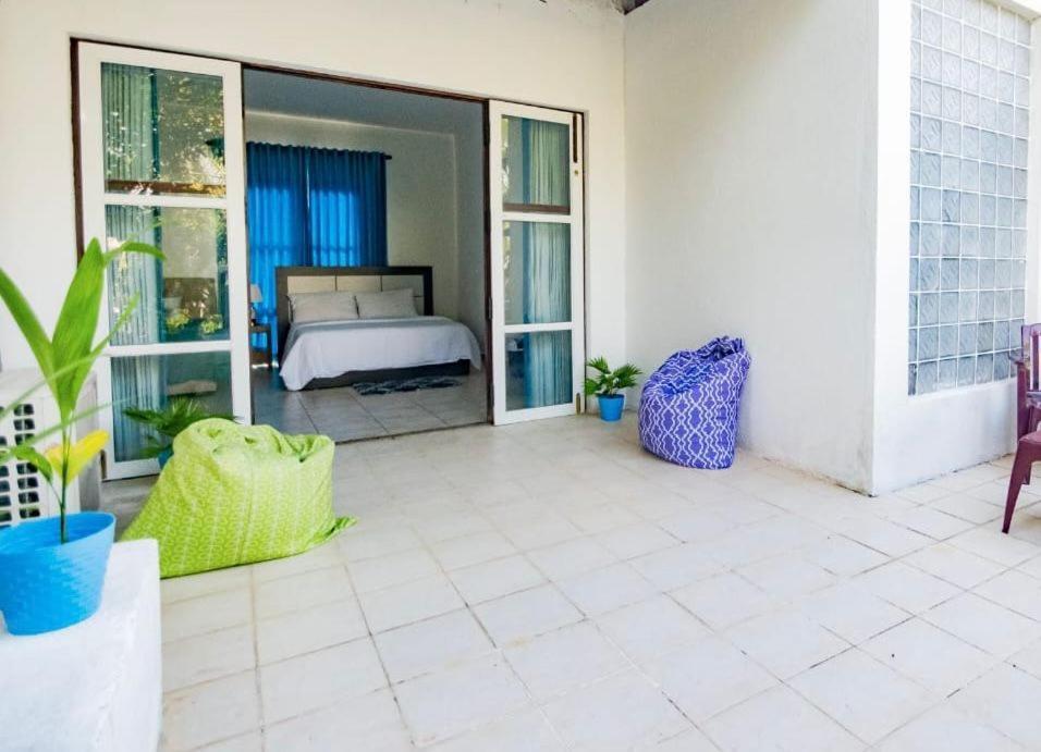 Hotel One Sixty Dehiwala-Mount Lavinia Esterno foto