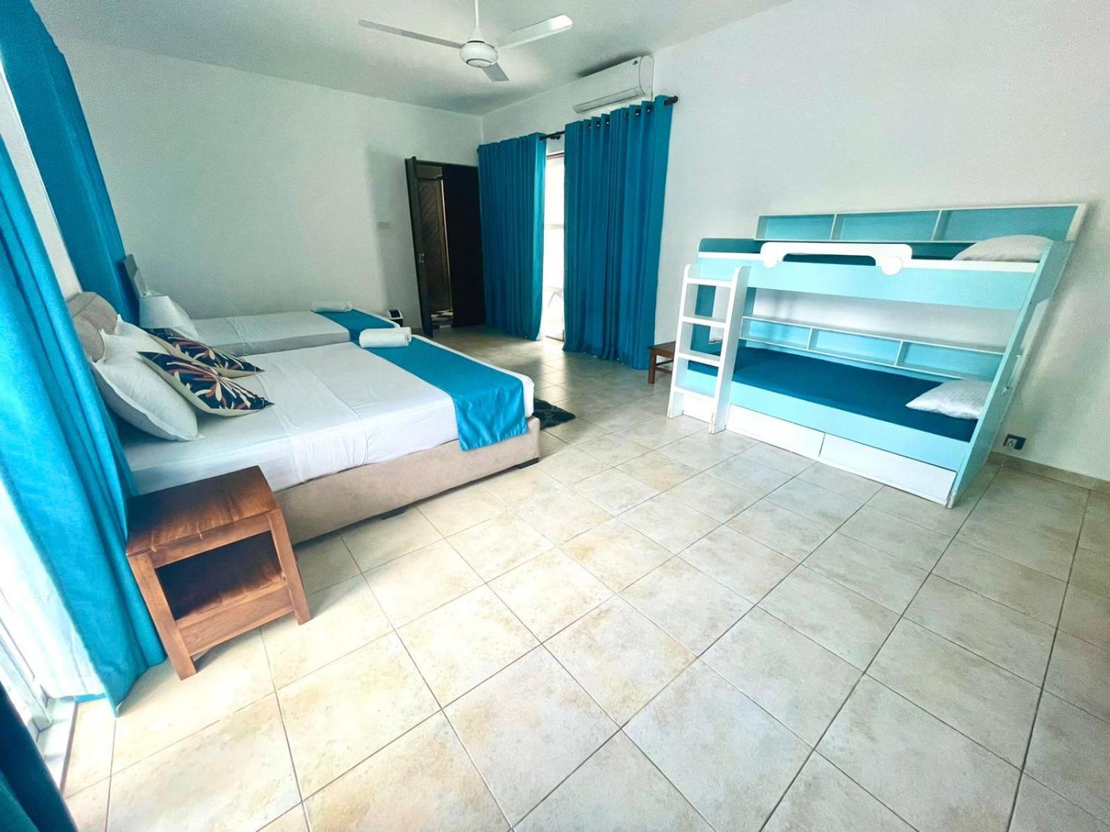 Hotel One Sixty Dehiwala-Mount Lavinia Esterno foto